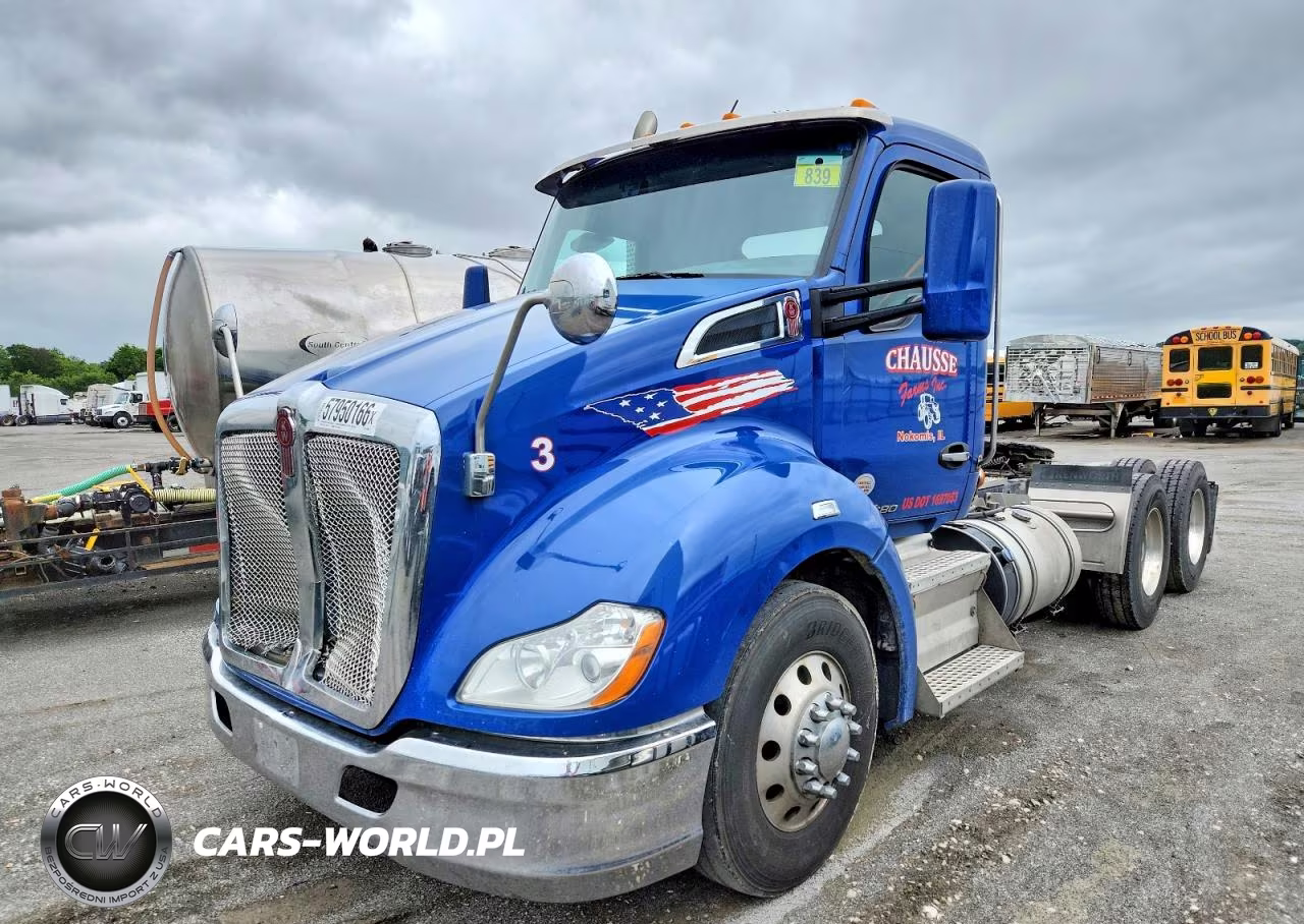 2021 Kenworth T680 Semi Truck VIN:1XKYDP9X2MJ428043 - 2