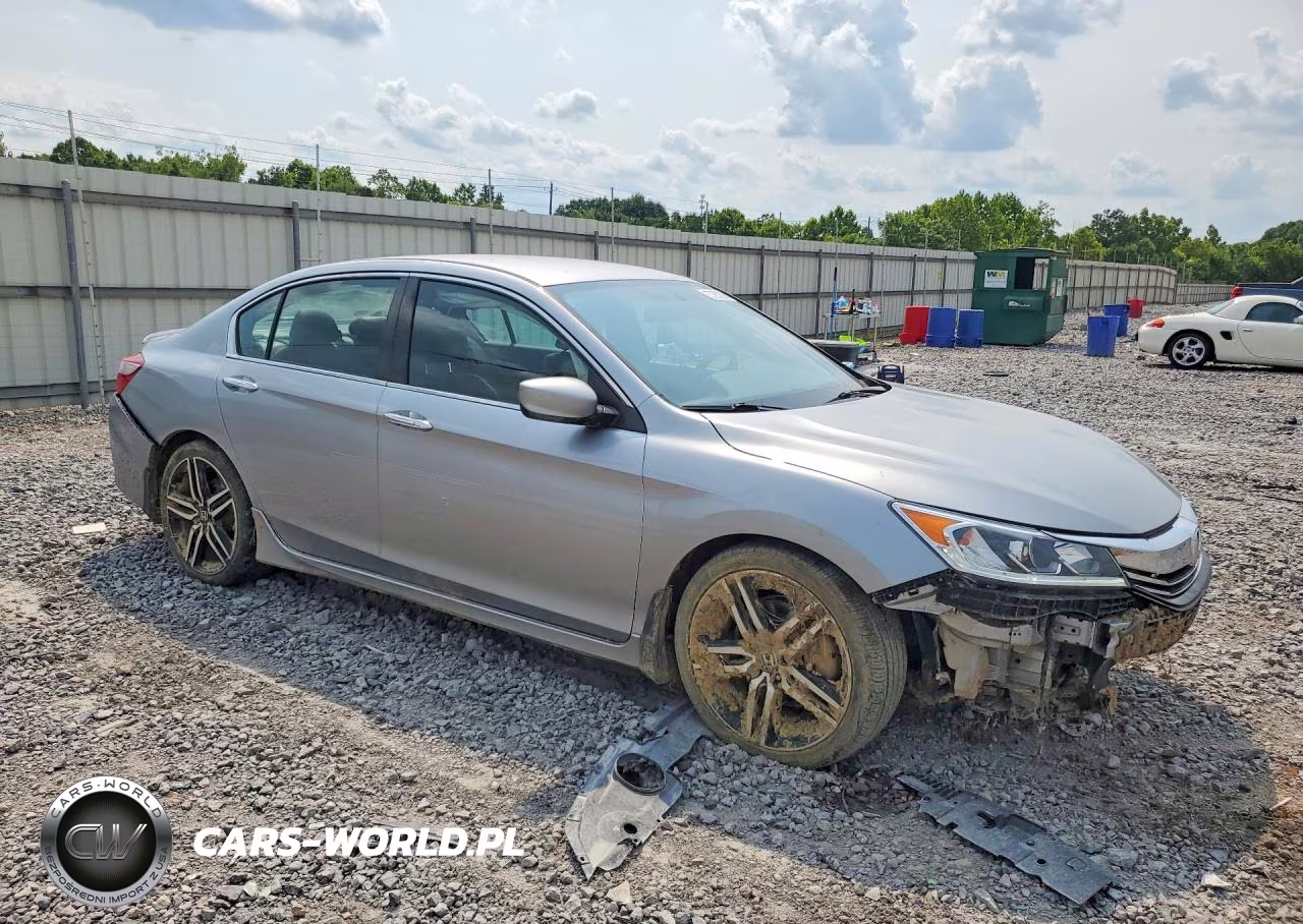 2017 Honda Accord Sport Special Edition VIN:1HGCR2F15HA122018 - 4