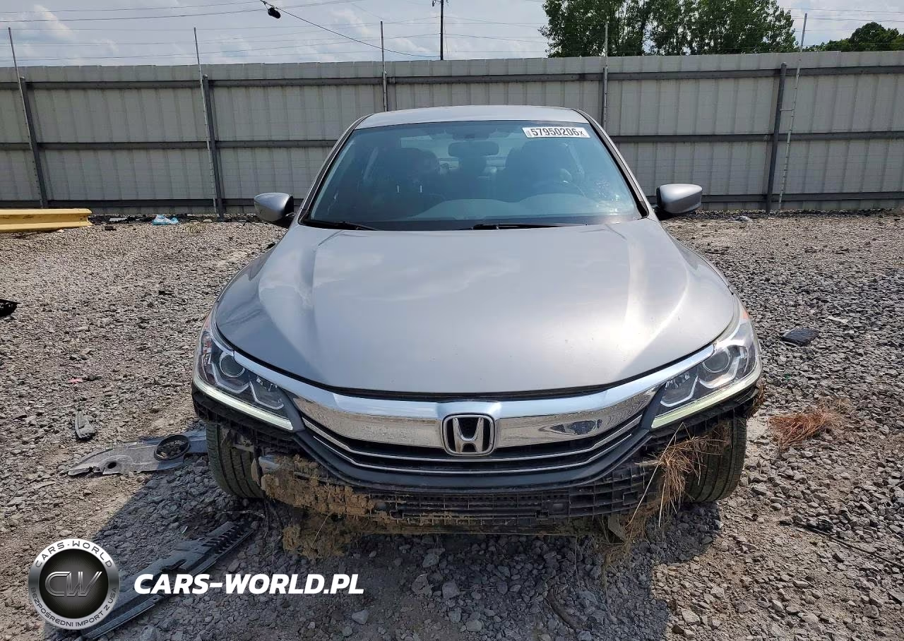 2017 Honda Accord Sport Special Edition VIN:1HGCR2F15HA122018 - 5