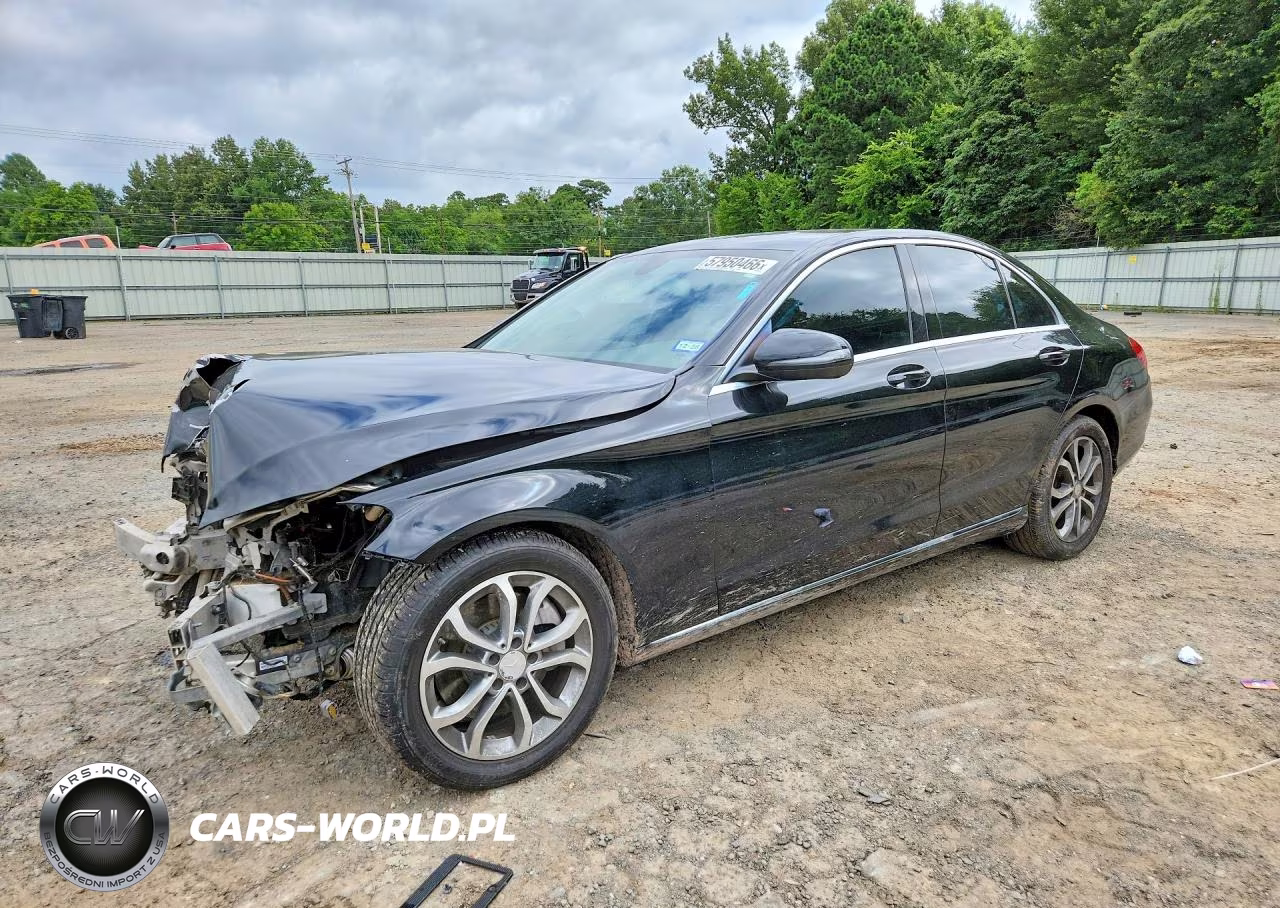 2016 Mercedes-Benz C 300 – zdjęcie 1 z 12