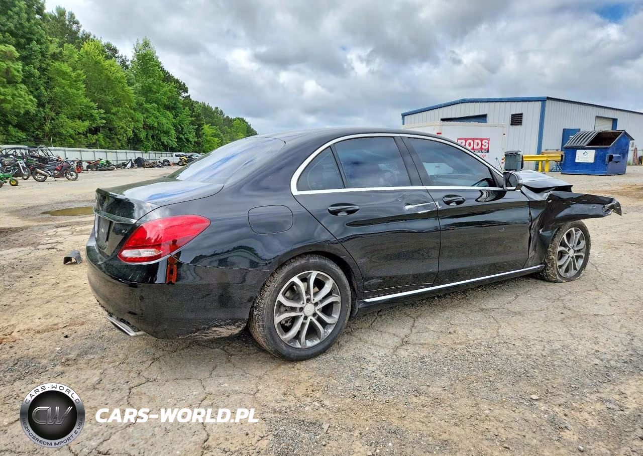 2016 Mercedes-Benz C 300 VIN:55SWF4JB8GU096955 - 3