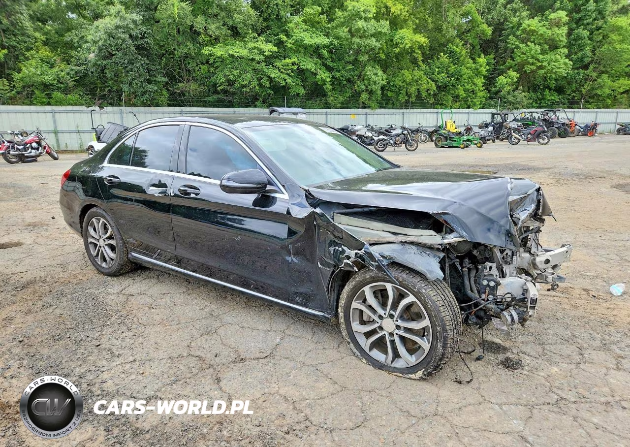 2016 Mercedes-Benz C 300 VIN:55SWF4JB8GU096955 - 4