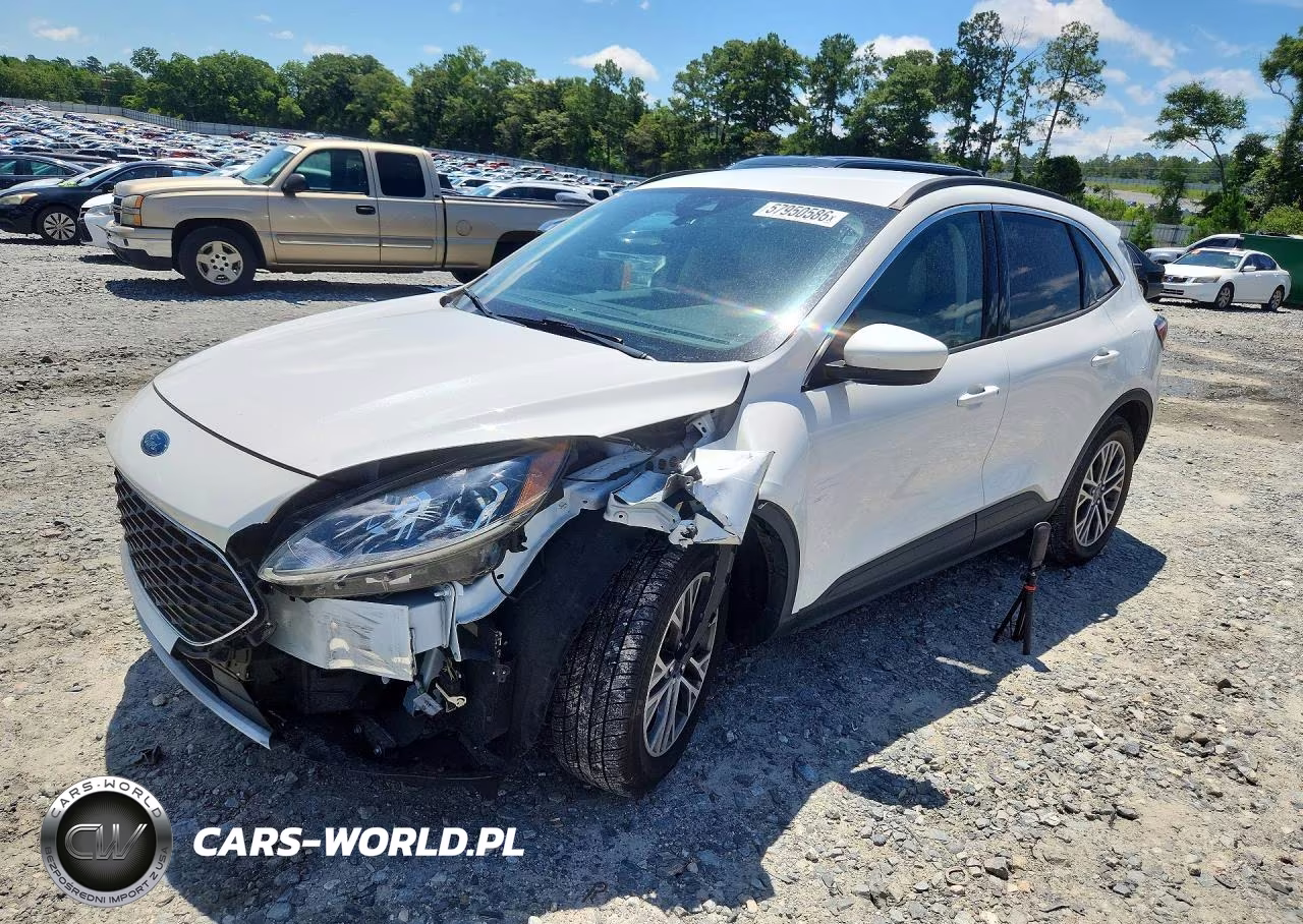 2020 Ford Escape Sel