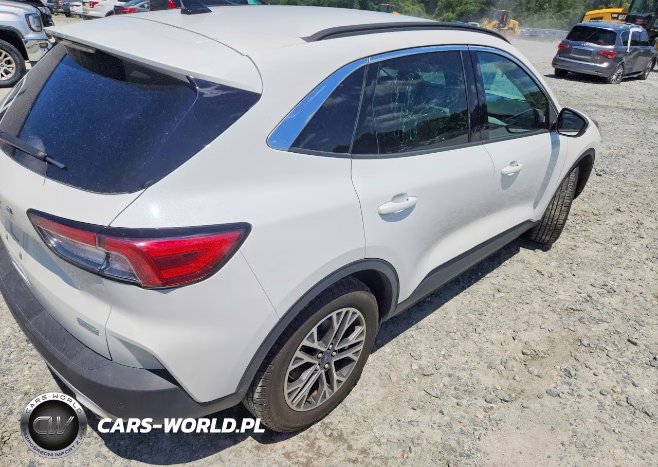 2020 Ford Escape Sel VIN:1FMCU0H6XLUA67059 - 3