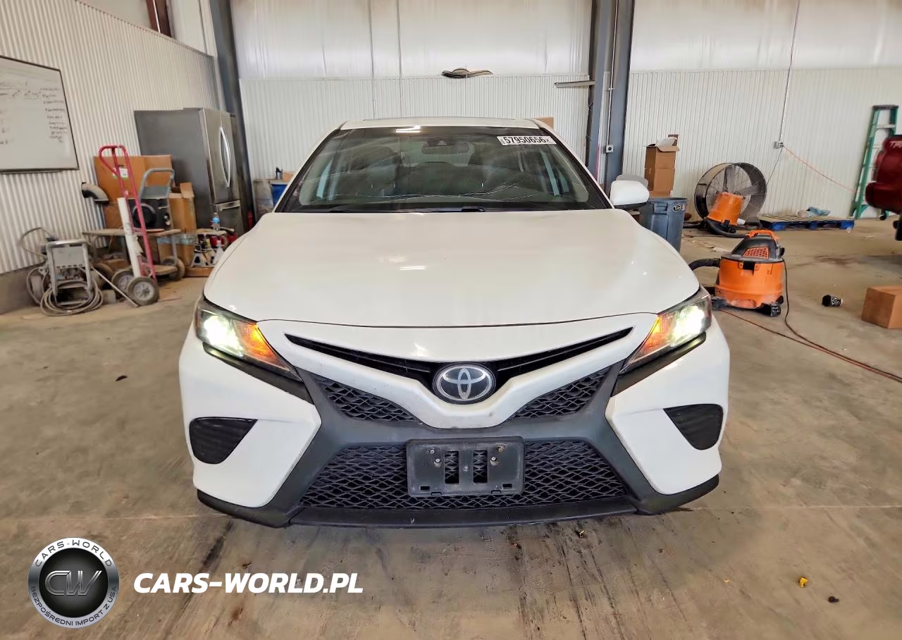 2019 Toyota Camry VIN:4T1B11HK7KU180201 - 5