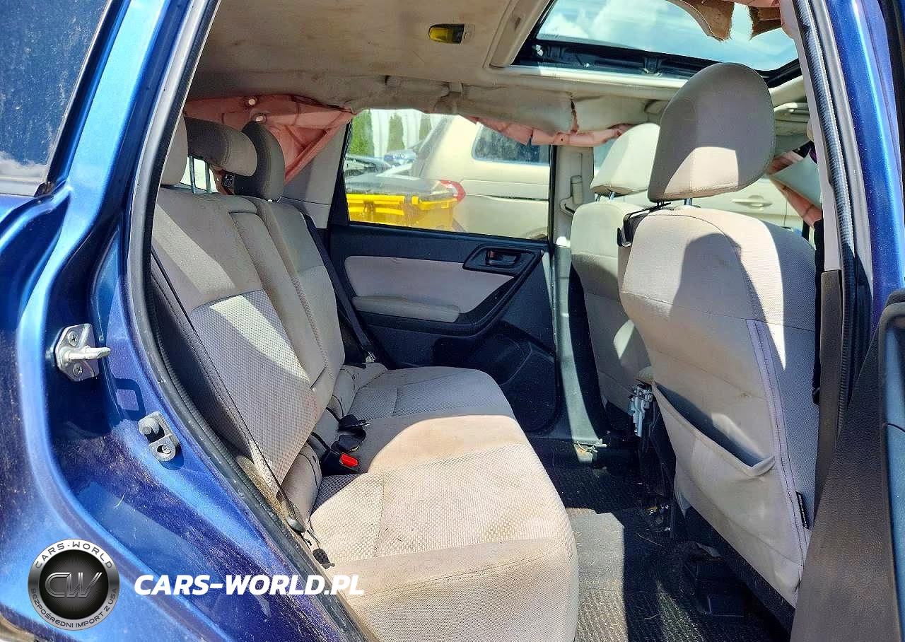 2016 Subaru Forester 2.5I Premium VIN:JF2SJAFC2GH508948 - 11
