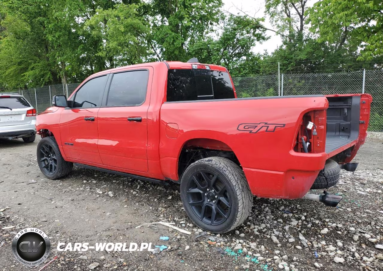 2024 Ram 1500 Laramie VIN:1C6SRFJT3RN109120 - 2