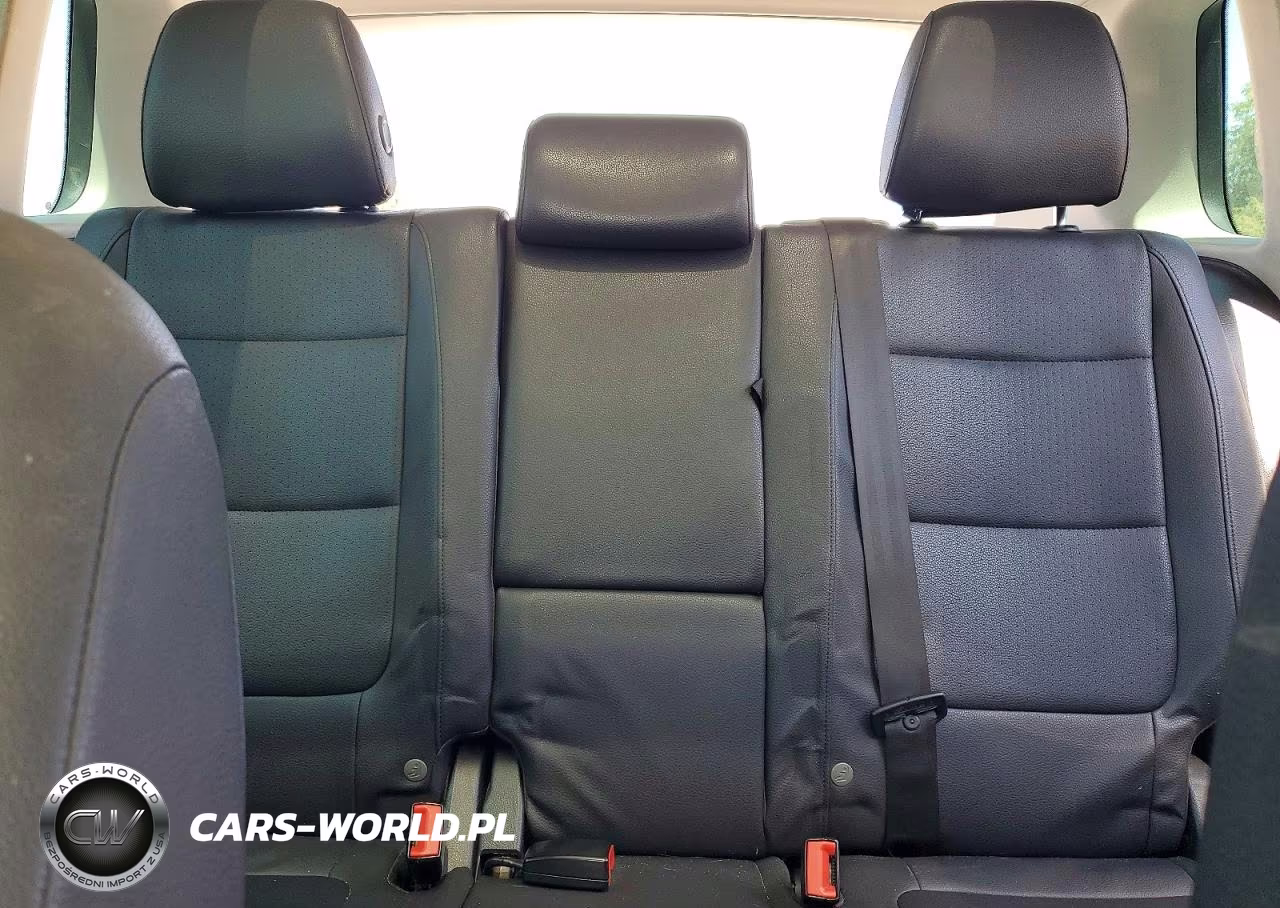 2014 Volkswagen Tiguan S VIN:WVGAV3AX1EW509839 - 10