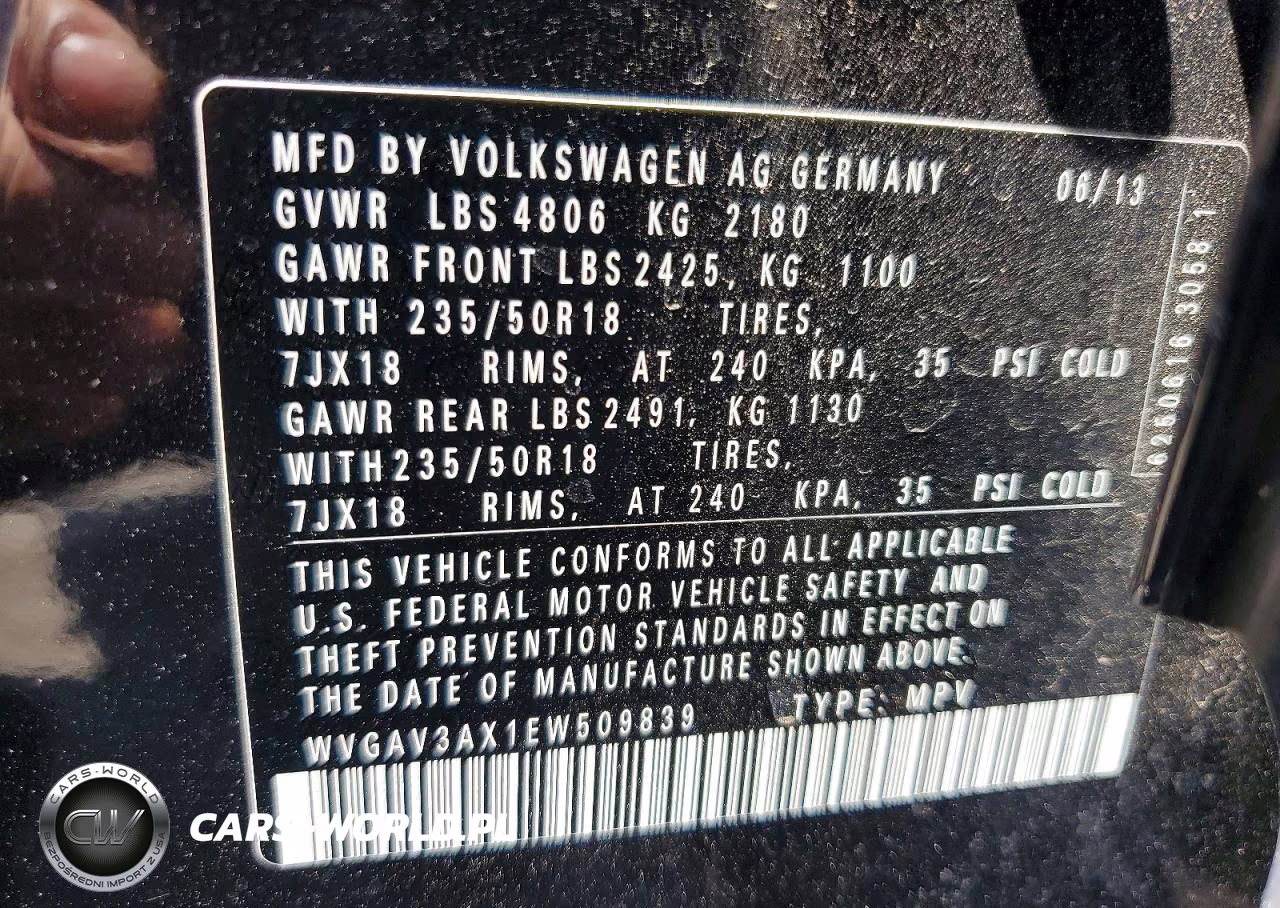 2014 Volkswagen Tiguan S VIN:WVGAV3AX1EW509839 - 14