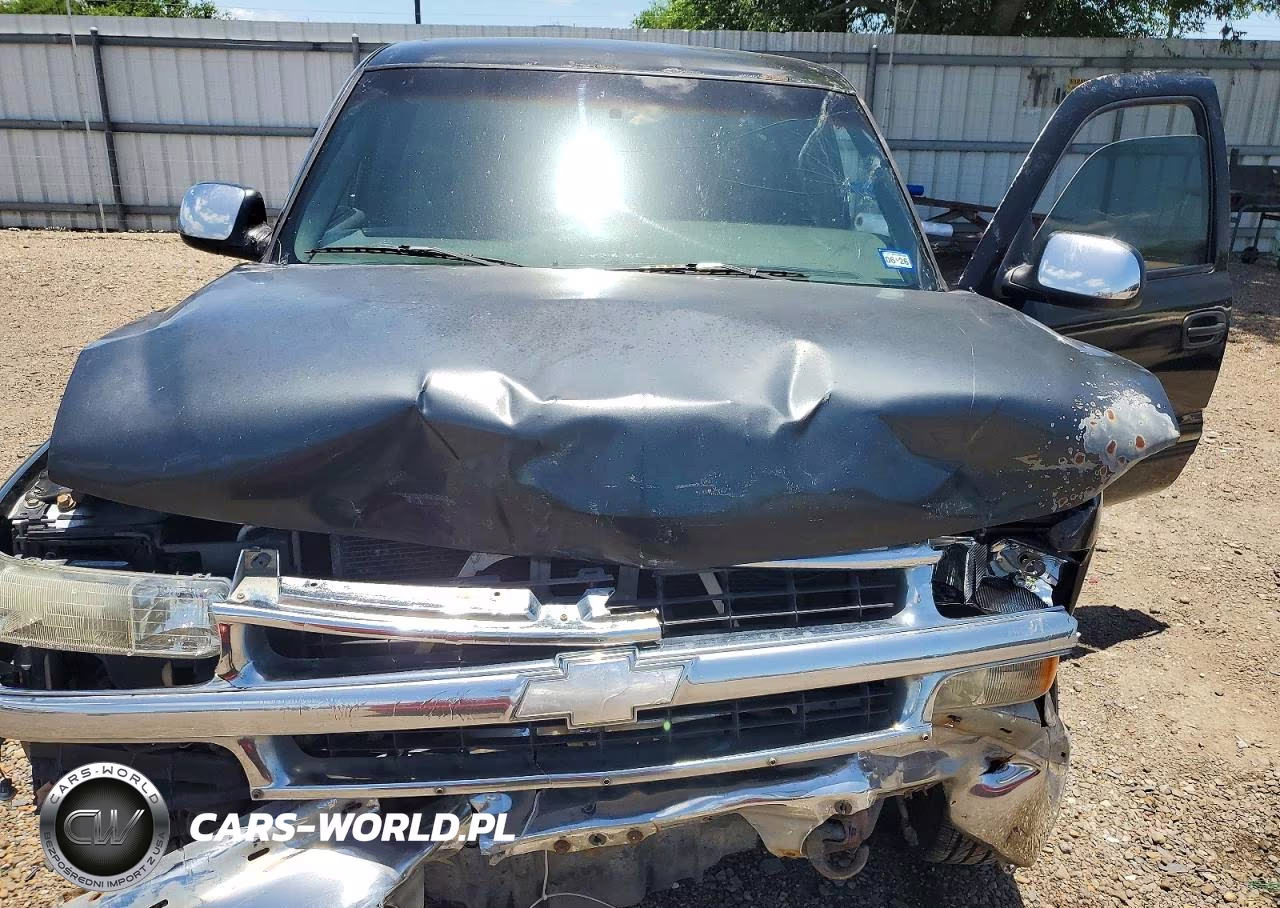 2000 Chevrolet Silverado K1500 VIN:1GCEK14T7YZ362666 - 11
