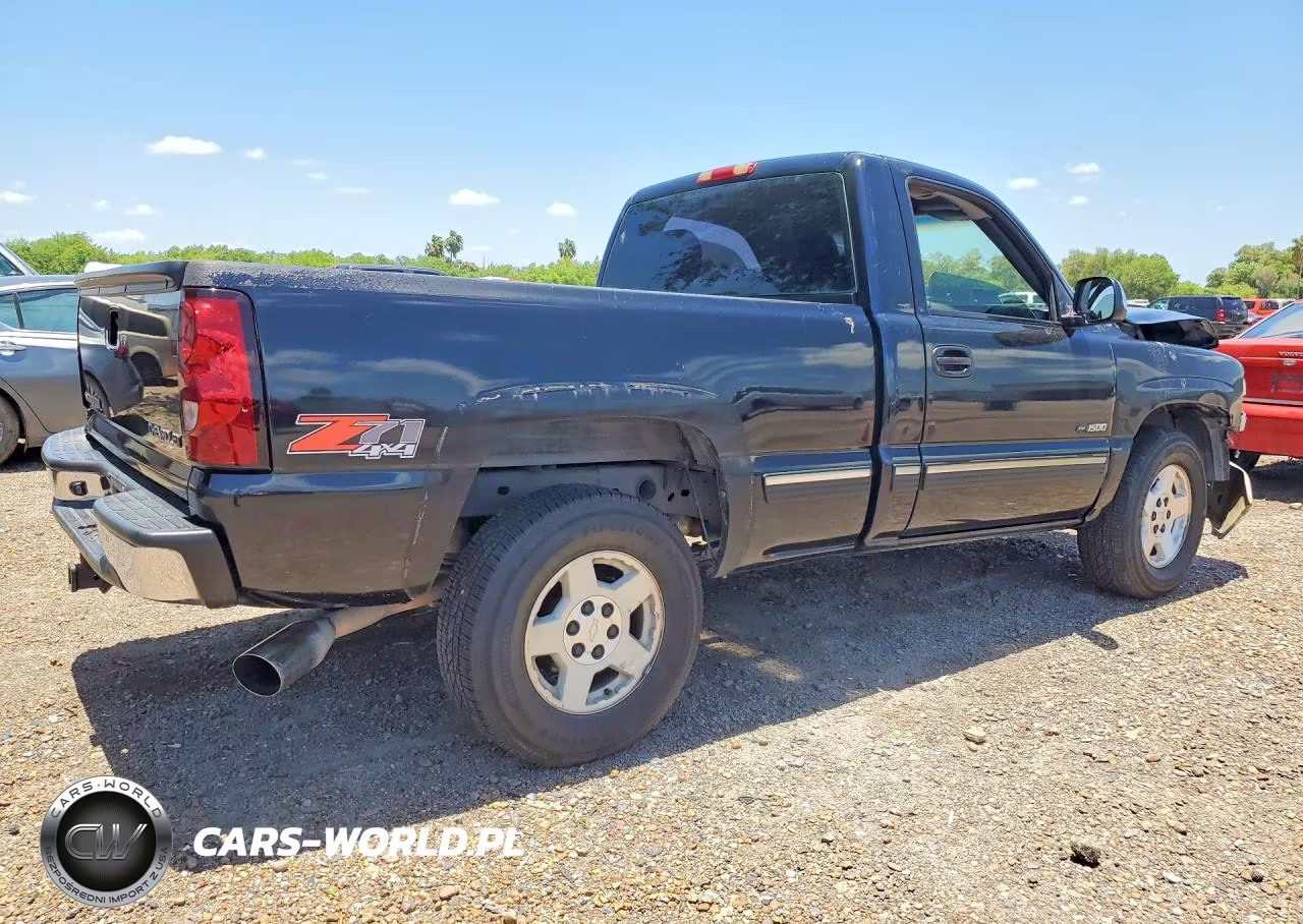2000 Chevrolet Silverado K1500 VIN:1GCEK14T7YZ362666 - 3
