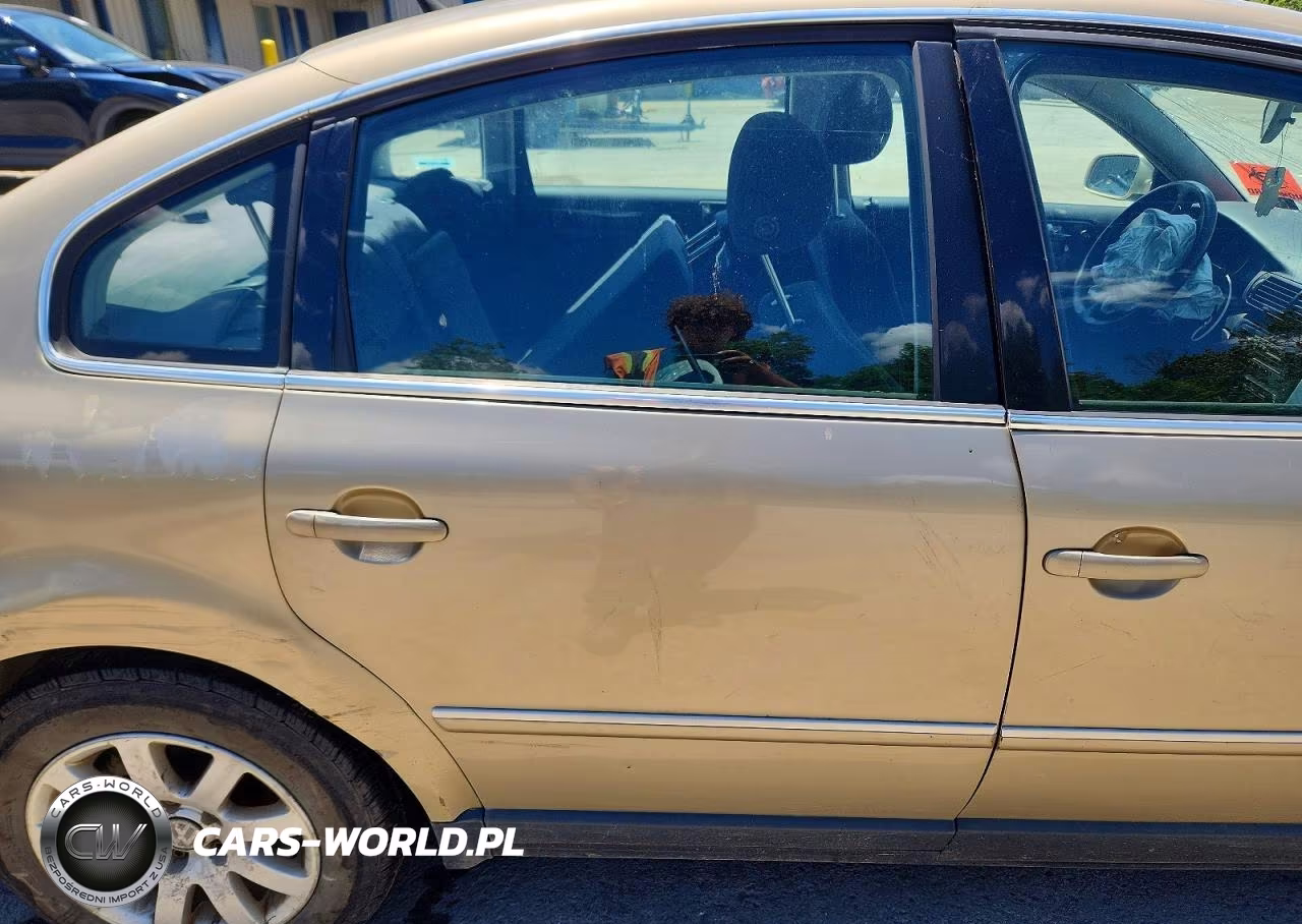 2001 Volkswagen Passat Gls VIN:WVWPD63B51P130836 - 10