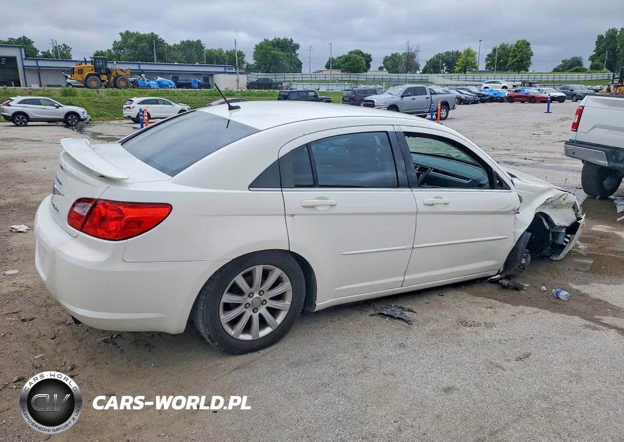 2010 Chrysler Sebring Limited VIN:1C3CC5FB3AN147884 - 3