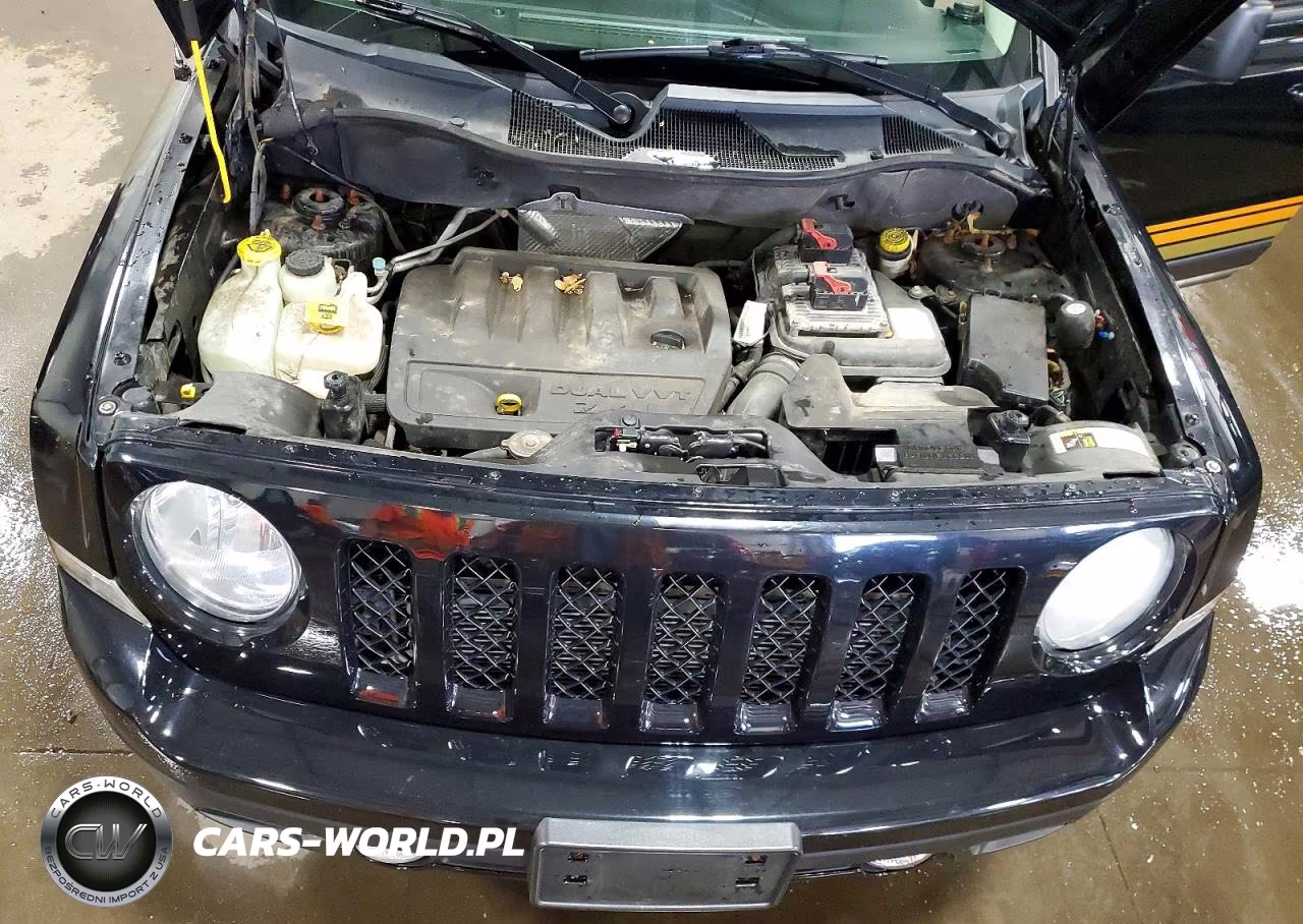2016 Jeep Patriot Latitude VIN:1C4NJRFB0GD535283 - 12
