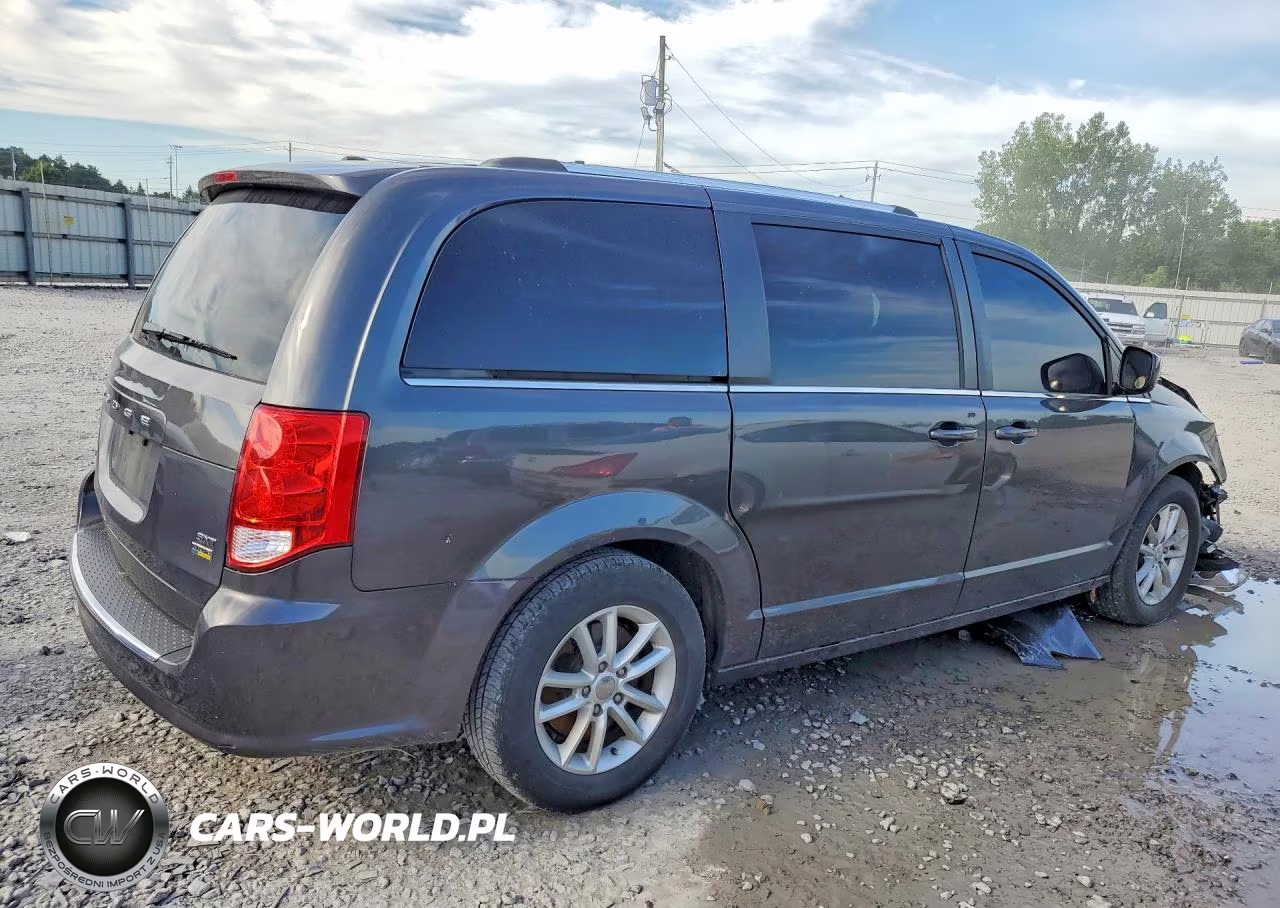2018 Dodge Grand Caravan Sxt VIN:2C4RDGCG7JR361228 - 3
