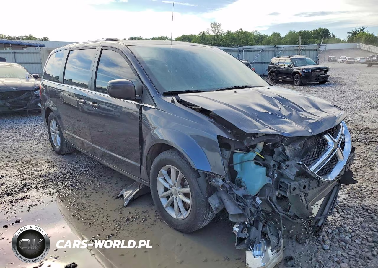 2018 Dodge Grand Caravan Sxt VIN:2C4RDGCG7JR361228 - 4