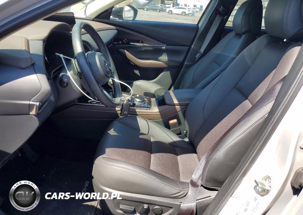 2025 Mazda Cx-30 Premium VIN:3MVDMBDY8SM813909 - 7