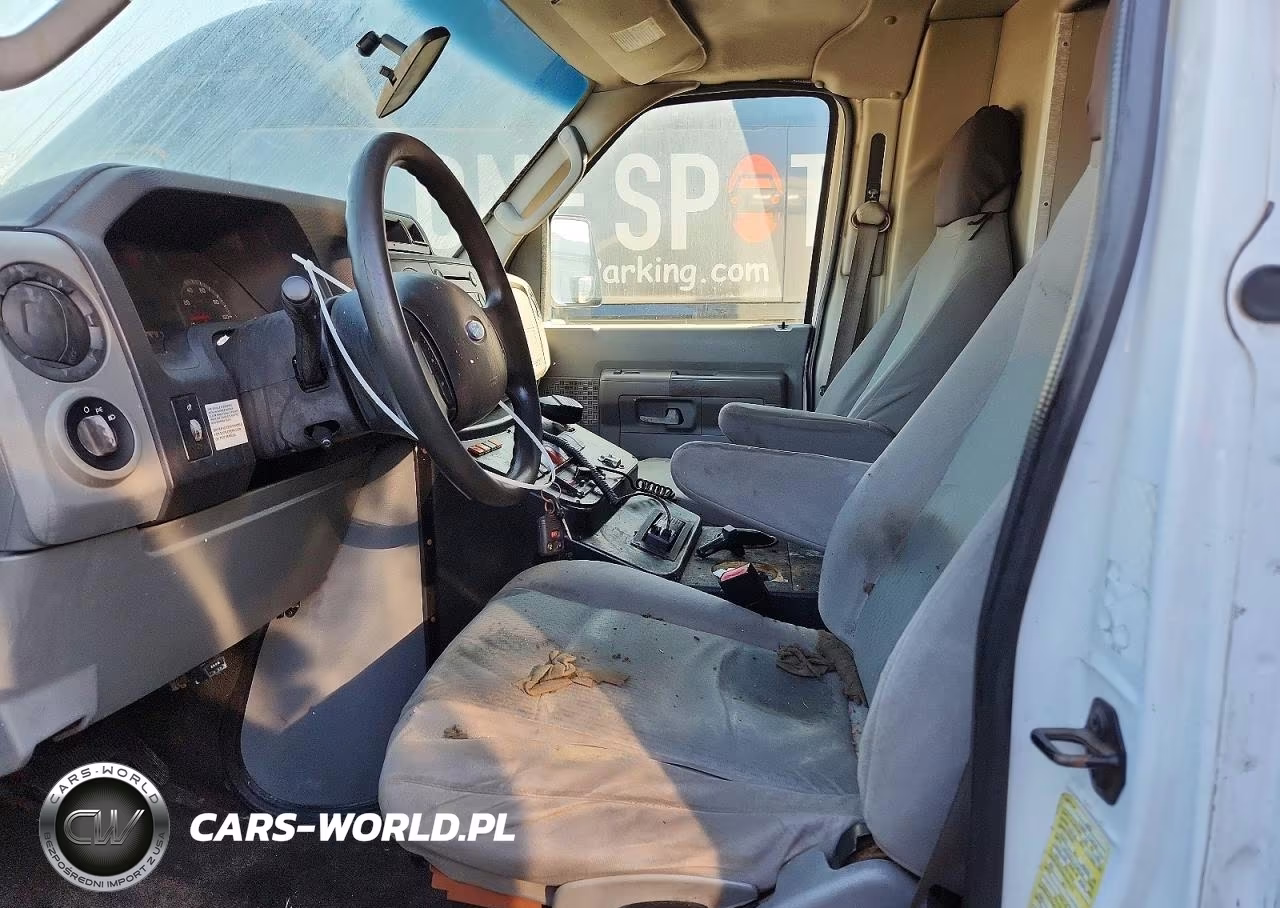 2010 Ford Econoline E350 Super Duty Cutaway Van VIN:1FDWE3FP7ADA34587 - 7