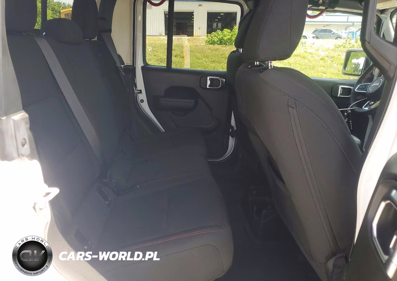 2023 Jeep Gladiator Rubicon VIN:1C6JJTBG5PL530526 - 10