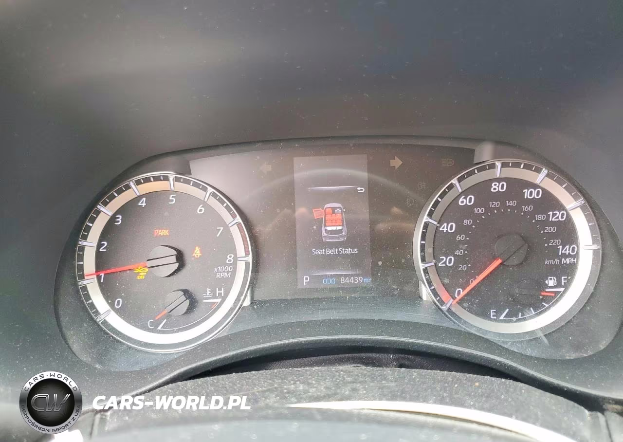 2020 Toyota Highlander L VIN:5TDCZRAH7LS000560 - 9