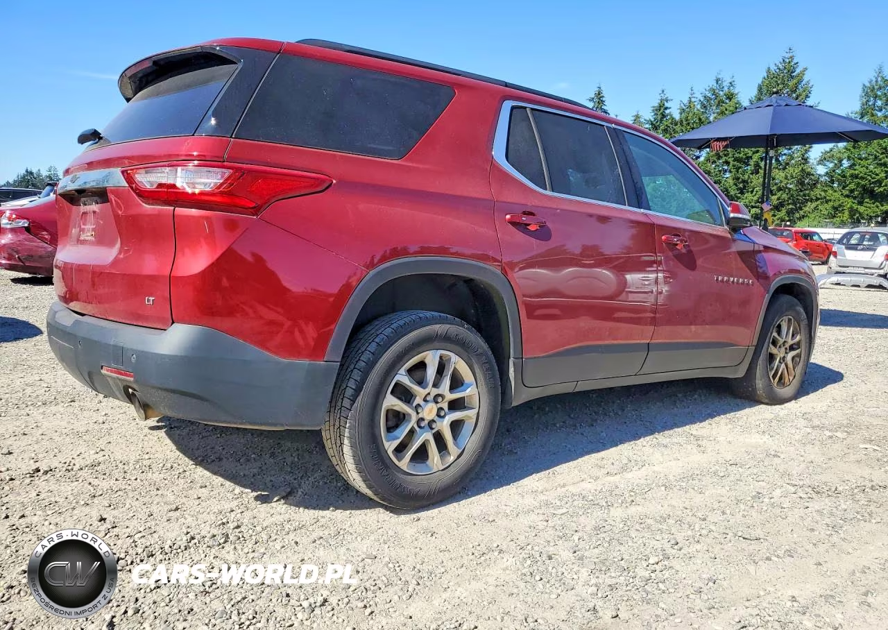 2019 Chevrolet Traverse Lt VIN:1GNERHKW6KJ164918 - 3
