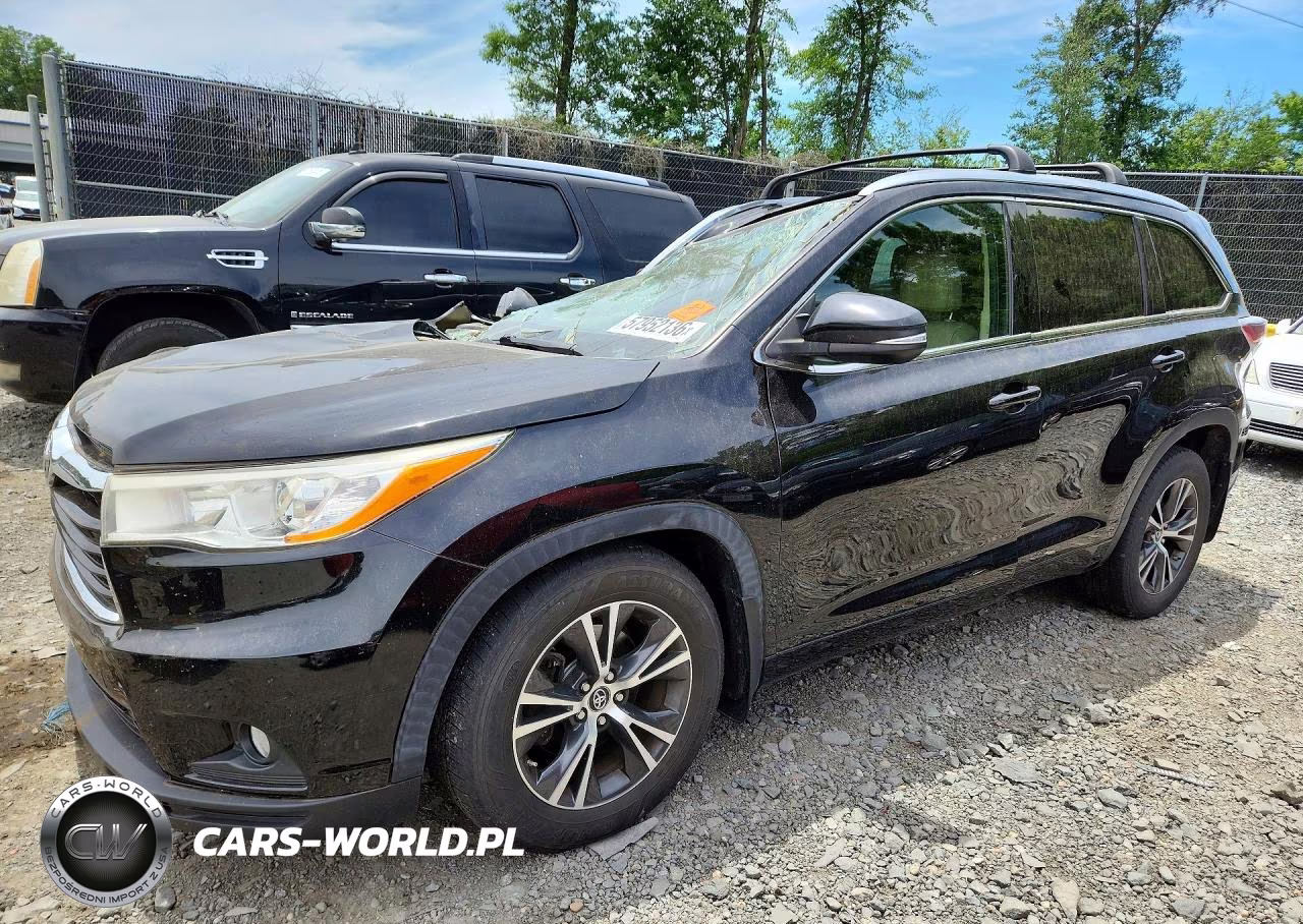 2016 Toyota Highlander Xle – zdjęcie 1 z 13