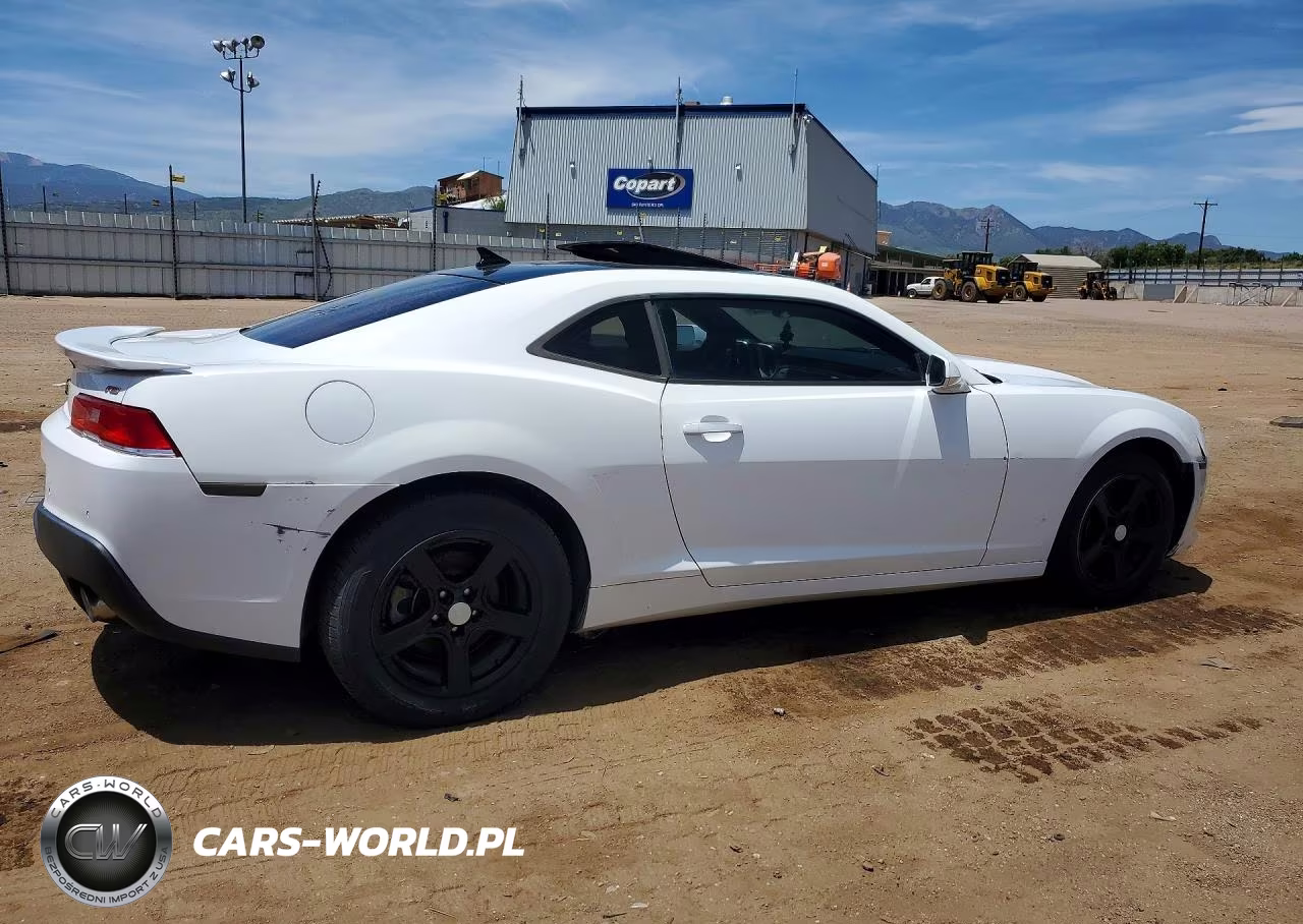 2015 Chevrolet Camaro Lt VIN:2G1FF1E32F9224895 - 3