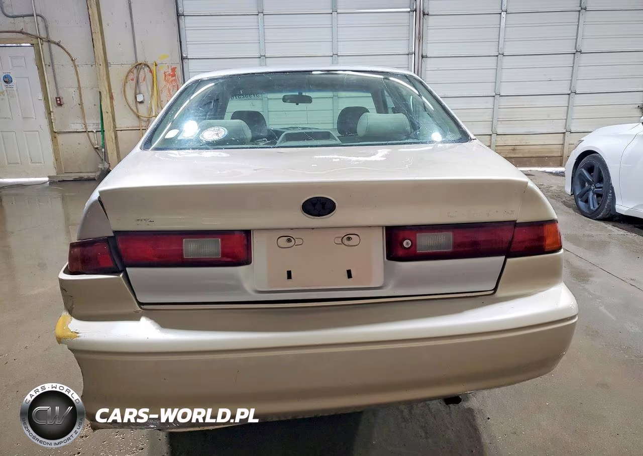 1997 Toyota Camry Le VIN:4T1BG22K7VU053305 - 6