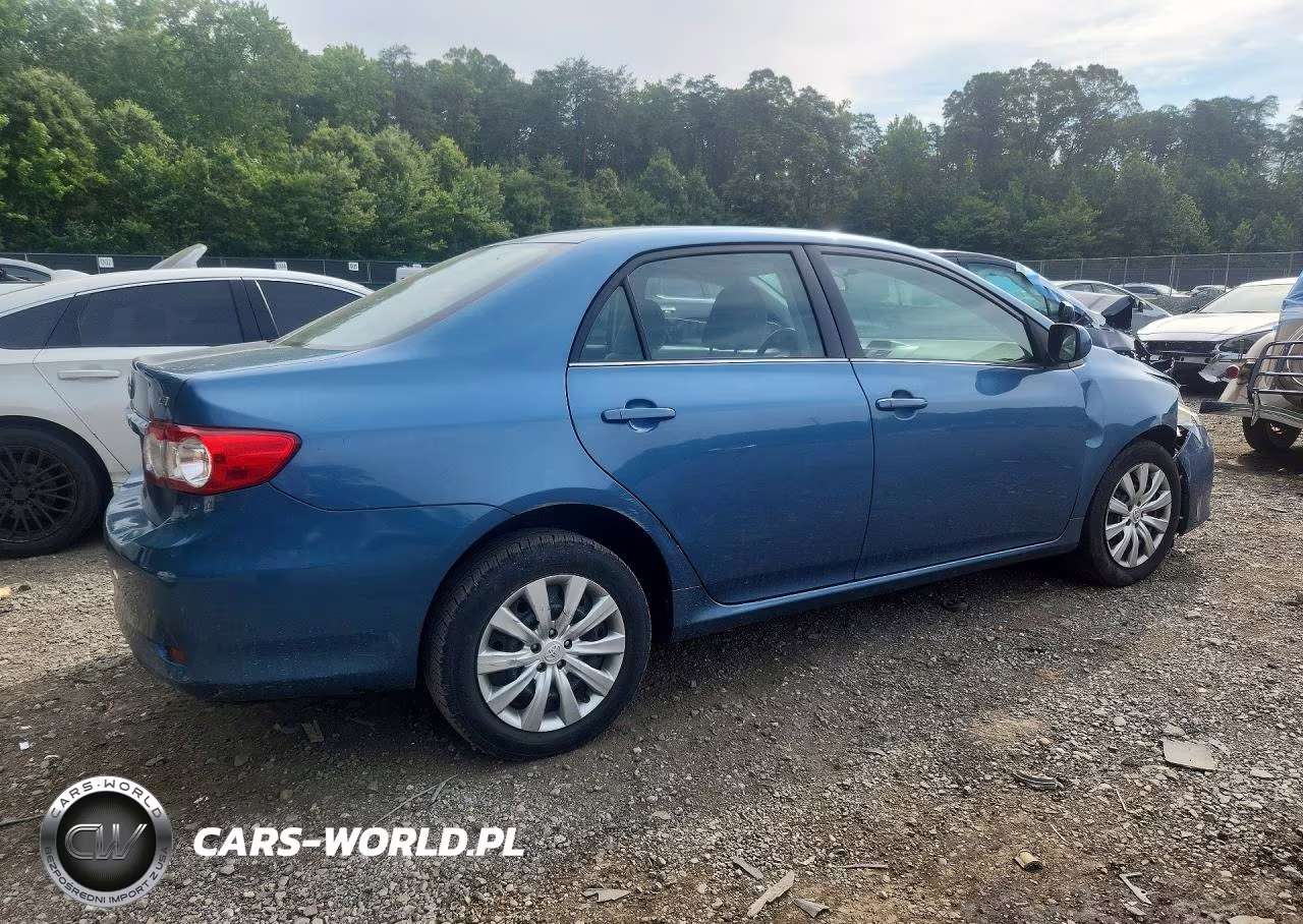 2013 Toyota Corolla VIN:5YFBU4EE6DP216620 - 3