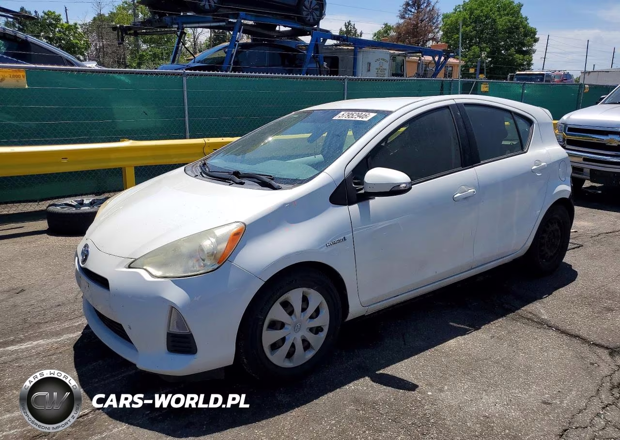 2013 Toyota Prius C Two – zdjęcie 1 z 13