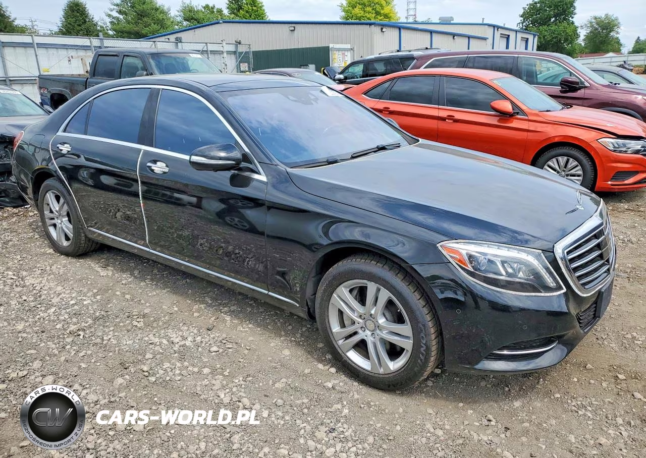 2017 Mercedes-Benz S 550 4Matic VIN:WDDUG8FB1HA303661 - 4