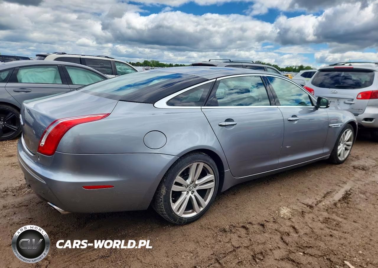 2012 Jaguar Xjl VIN:SAJWA2GB7CLV22350 - 3