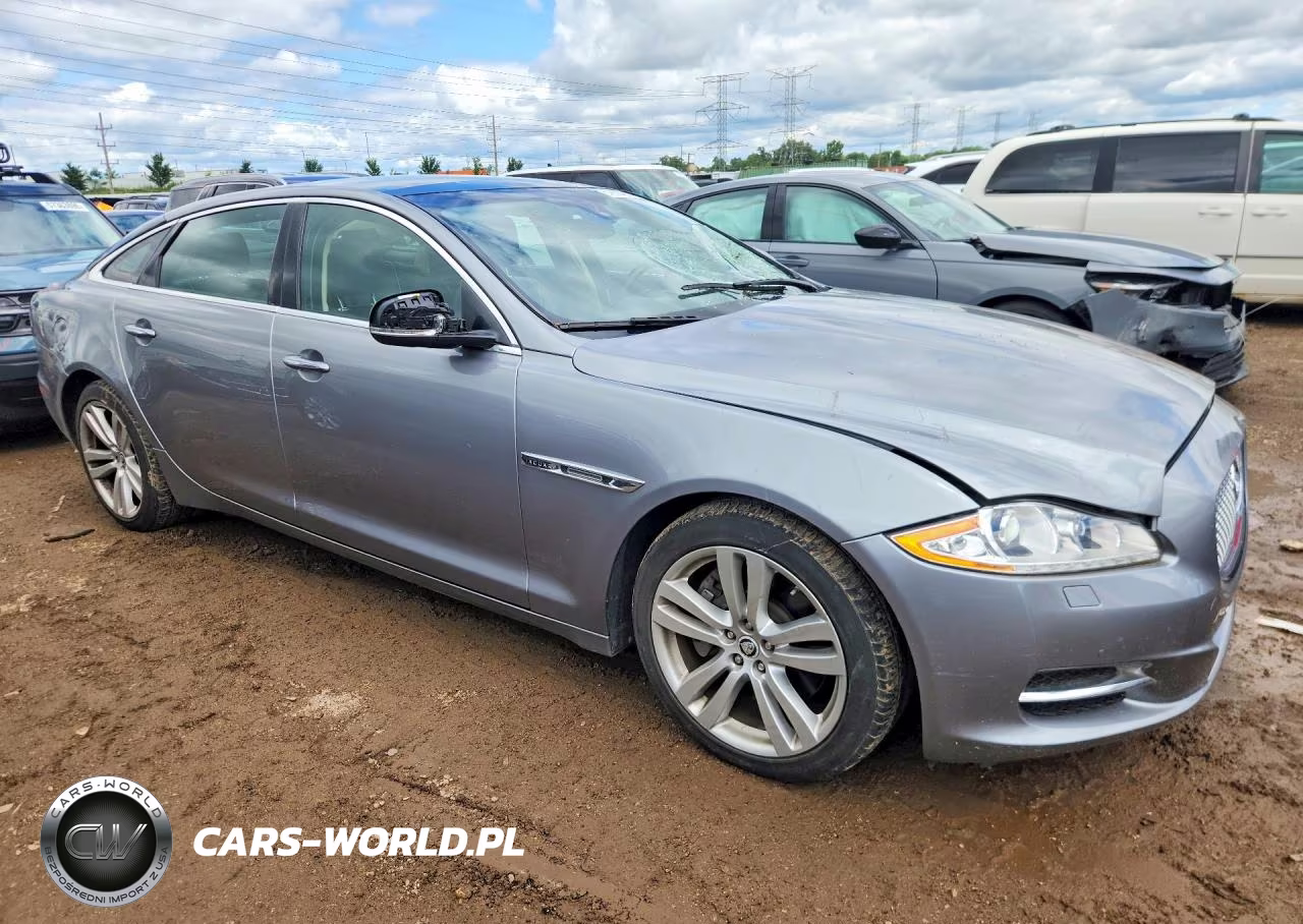 2012 Jaguar Xjl VIN:SAJWA2GB7CLV22350 - 4