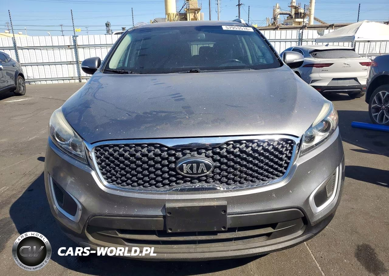 2016 Kia Sorento Lx V6 VIN:5XYPG4A54GG160379 - 5