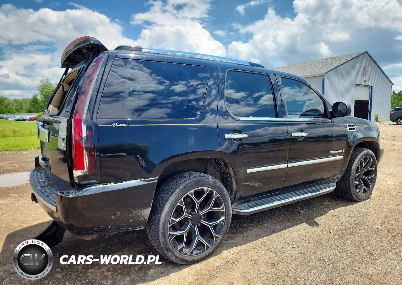 2007 Cadillac Escalade Luxury VIN:1GYFK63827R199206 - 3