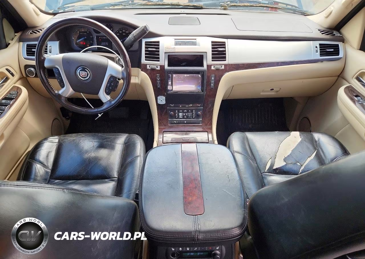 2007 Cadillac Escalade Luxury VIN:1GYFK63827R199206 - 8