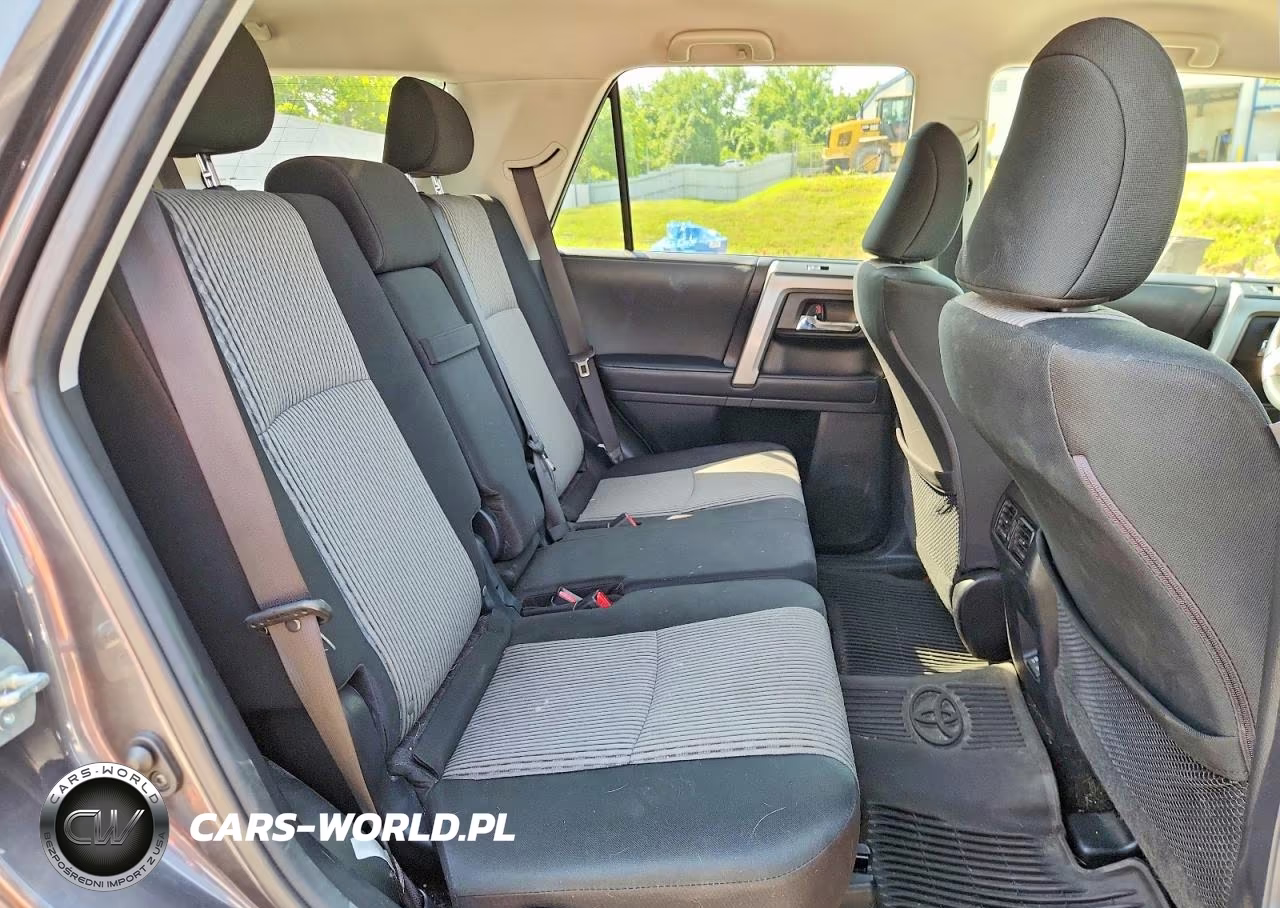 2022 Toyota 4Runner Sr5 VIN:JTEMU5JR0N6055046 - 11