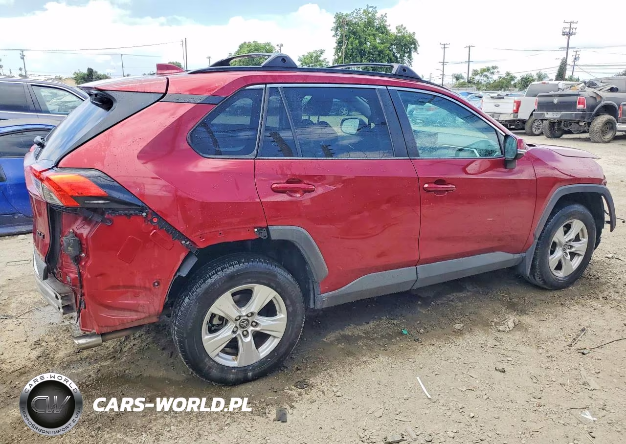 2020 Toyota Rav4 Xle VIN:2T3W1RFV2LW077600 - 3