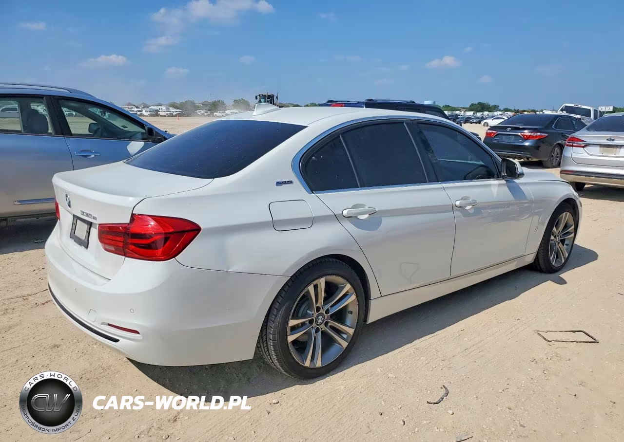 2017 BMW 328I 4Dr VIN:WBA8E1C32HA156897 - 3