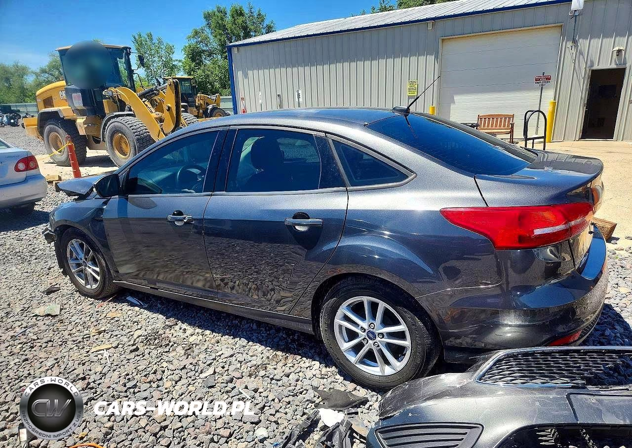 2016 Ford Focus Se VIN:1FADP3F22GL403094 - 2