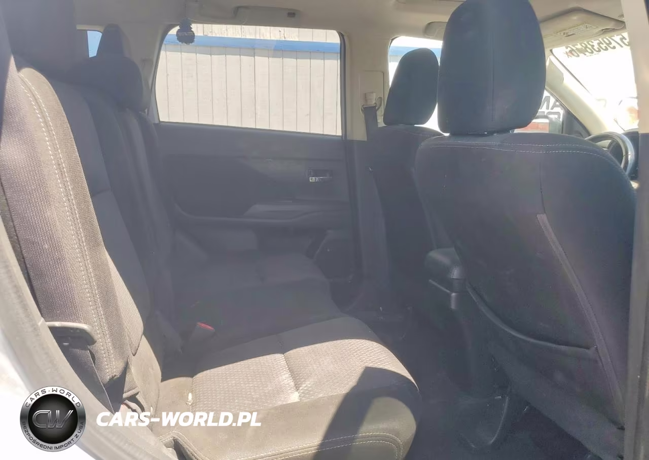 2017 Mitsubishi Outlander Se VIN:JA4AD3A36HZ037011 - 10