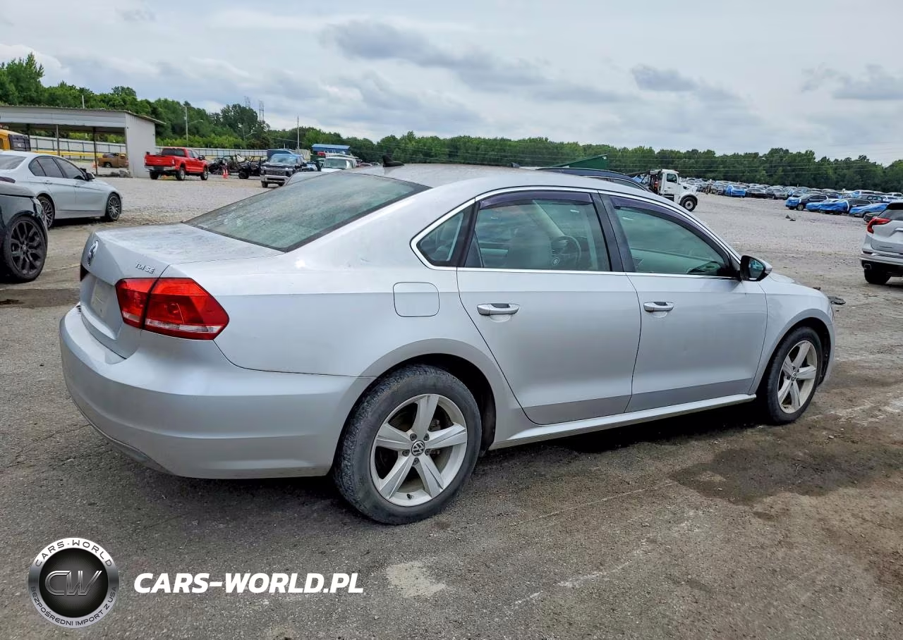 2012 Volkswagen Passat Se VIN:1VWBN7A34CC066322 - 3