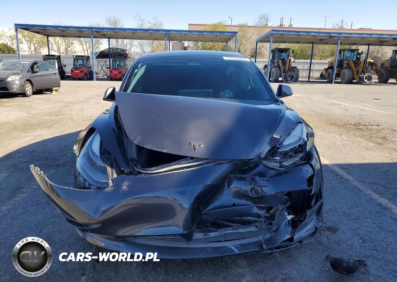 2022 Tesla Model 3 VIN:5YJ3E1EB7NF136309 - 5