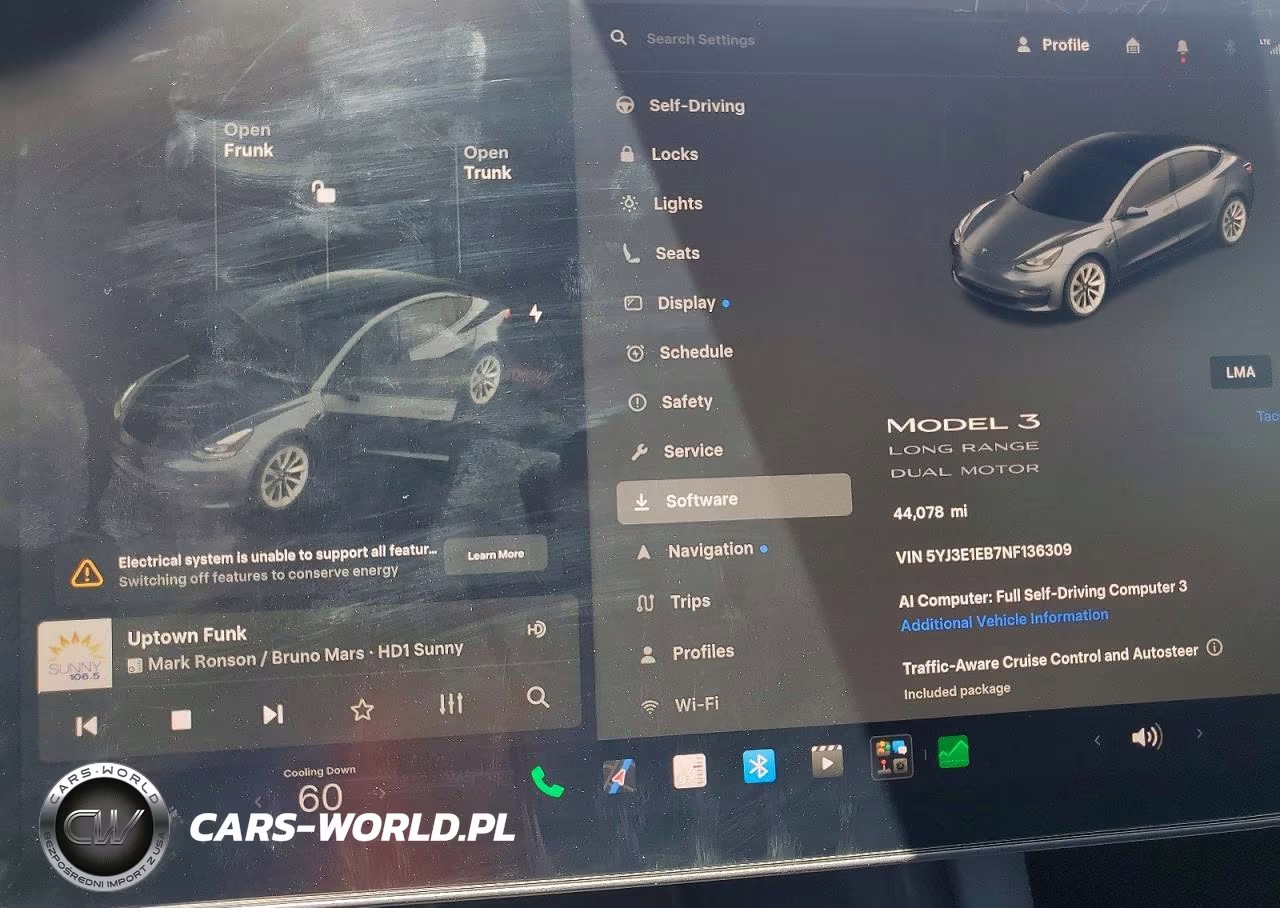 2022 Tesla Model 3 VIN:5YJ3E1EB7NF136309 - 9