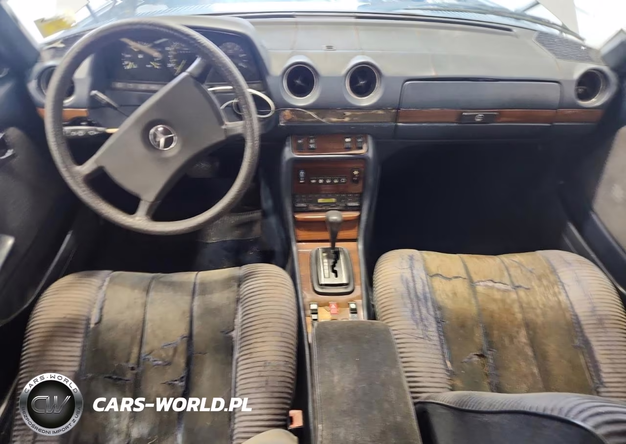 1984 Mercedes-Benz 300 Dt VIN:WDBAB33A9EA091015 - 8
