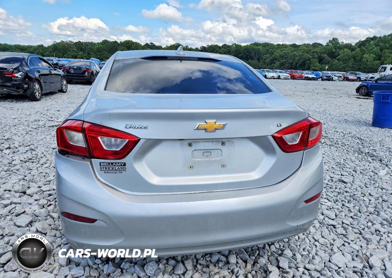 2018 Chevrolet Cruze Lt VIN:1G1BE5SM3J7201710 - 6