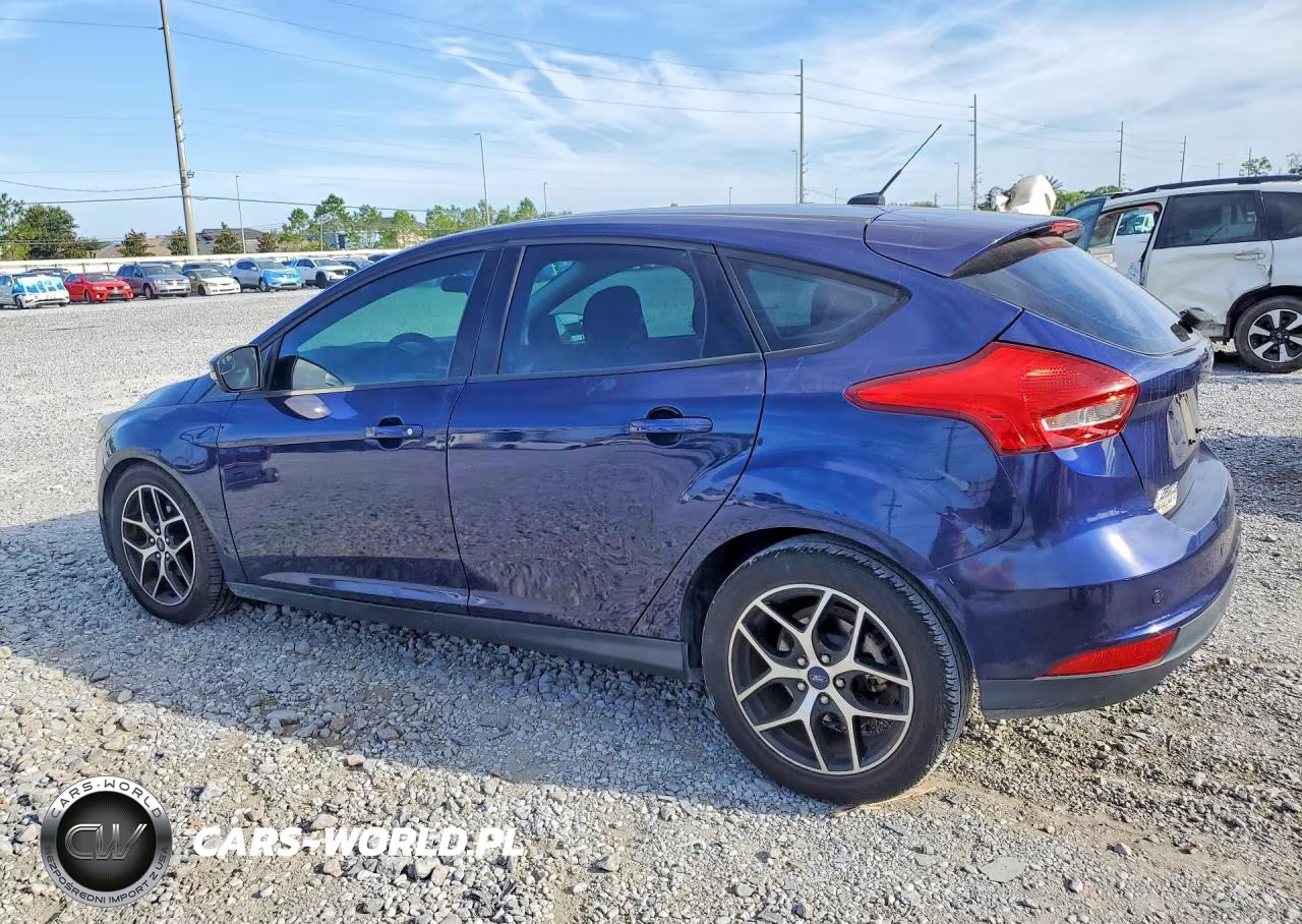 2017 Ford Focus Sel VIN:1FADP3M21HL302150 - 2