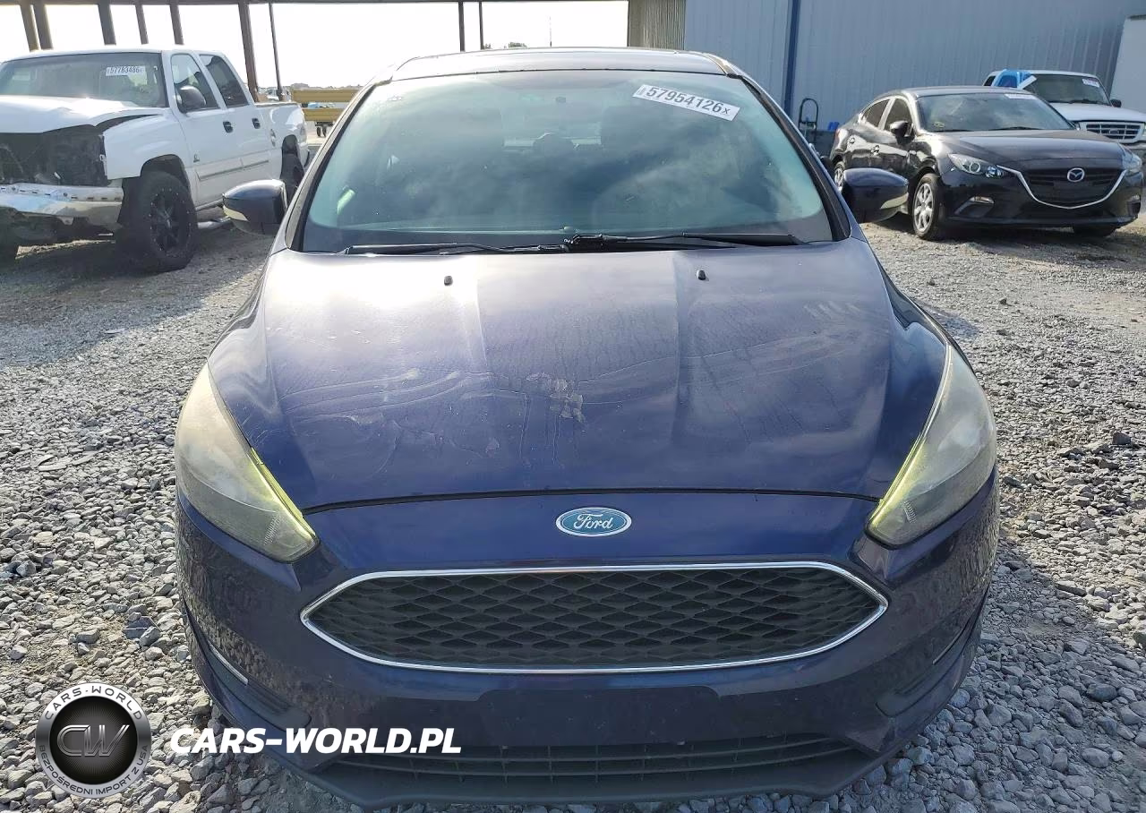 2017 Ford Focus Sel VIN:1FADP3M21HL302150 - 5