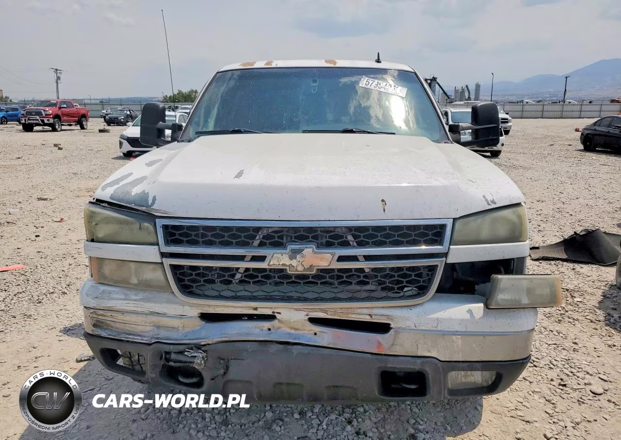 2006 Chevrolet Silverado K1500 VIN:2GCEK13T261143668 - 5