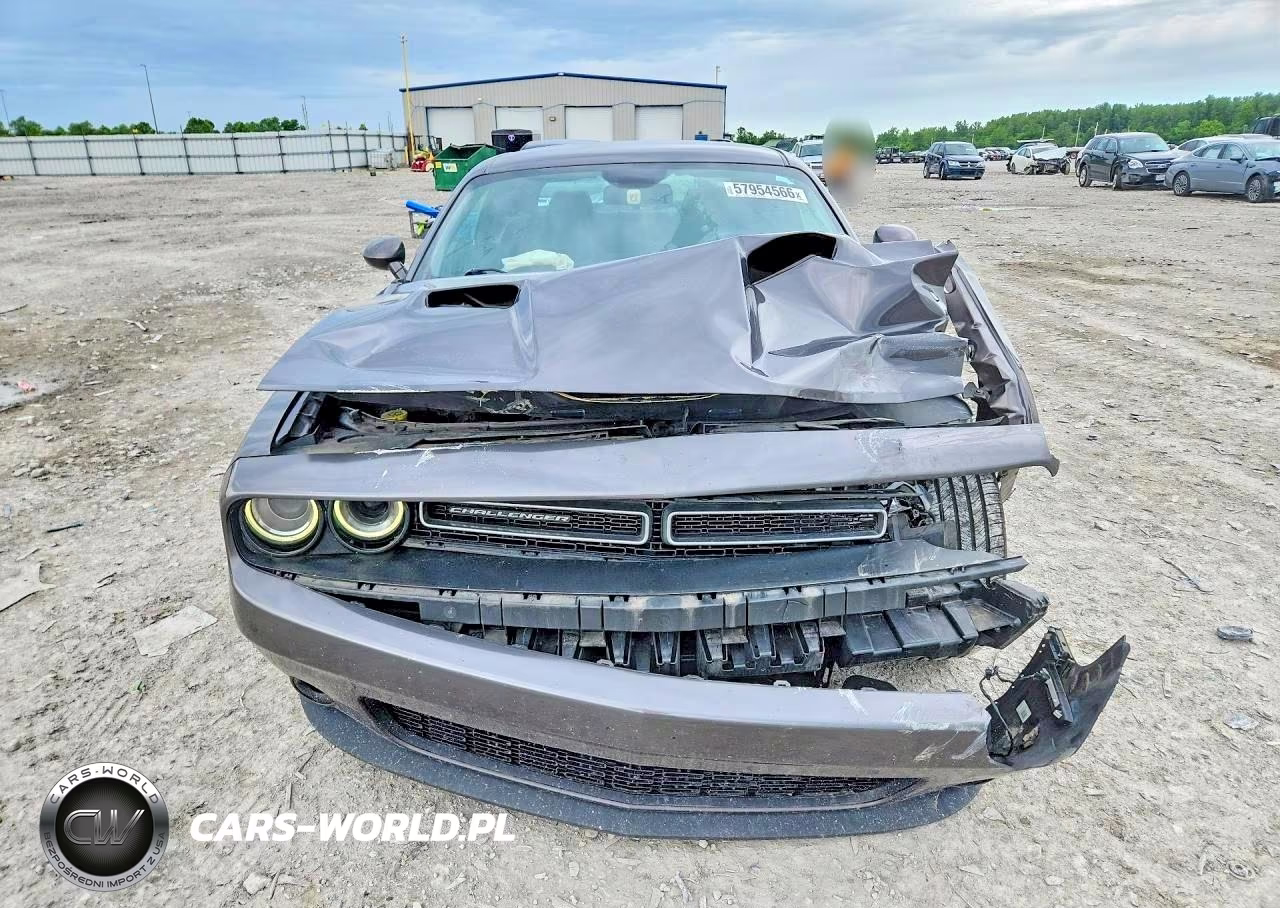 2016 Dodge Challenger Sxt VIN:2C3CDZAG0GH231993 - 5